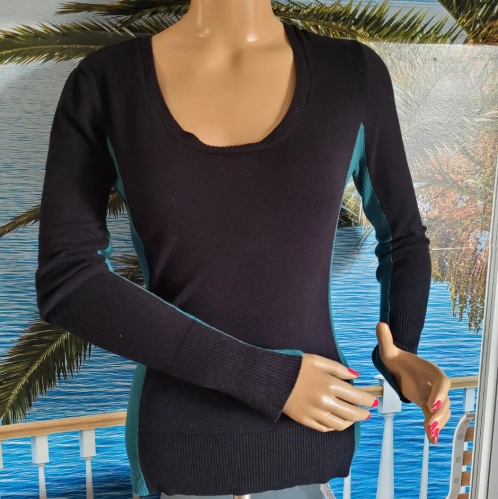 Buffalo David bitton sweater